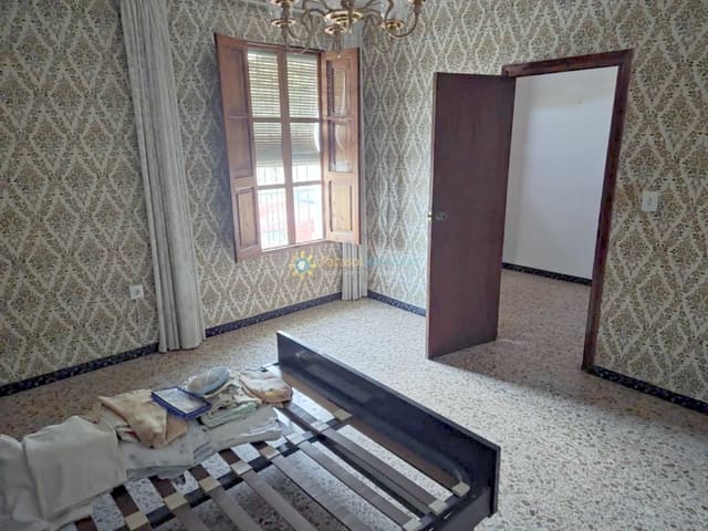 6 slaapkamer Huis te koop in Sumacàrcer - € 78.000 (Ref: 9508007)