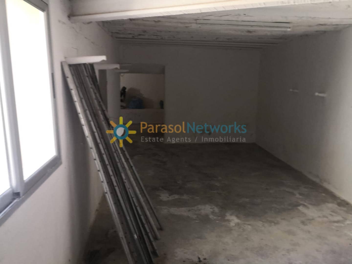 3 soveværelse Finca/Landehus til salg i Villena med garage - € 1.000.000 (Ref: 9509434)