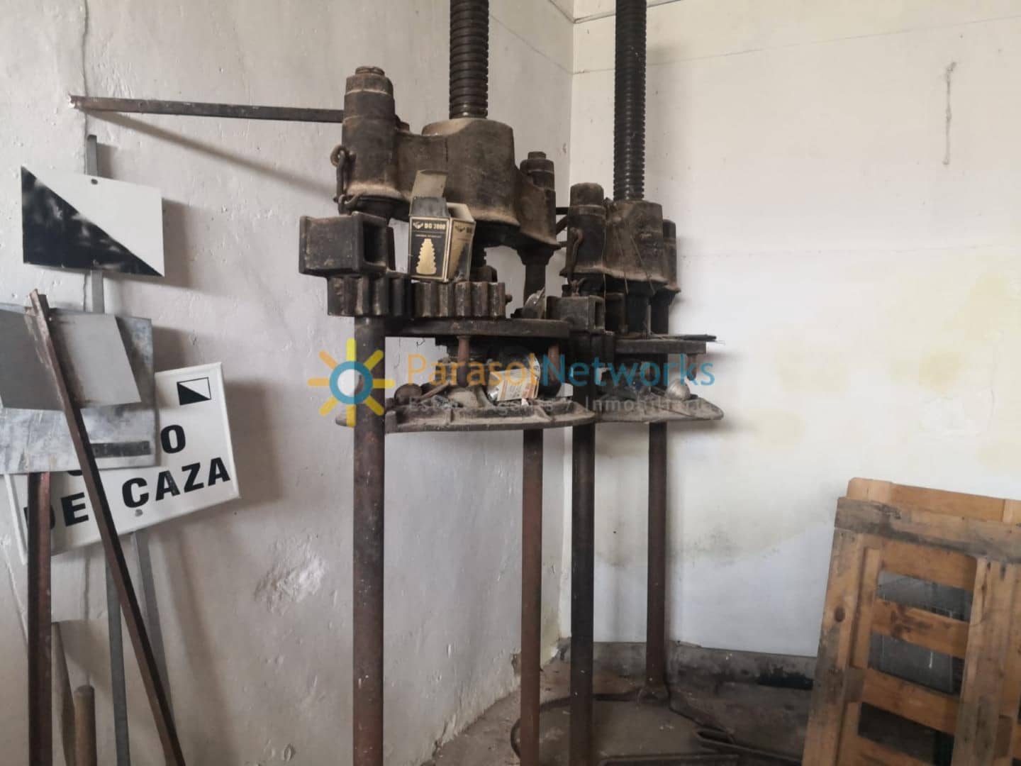 3 soveværelse Finca/Landehus til salg i Villena med garage - € 1.000.000 (Ref: 9509434)