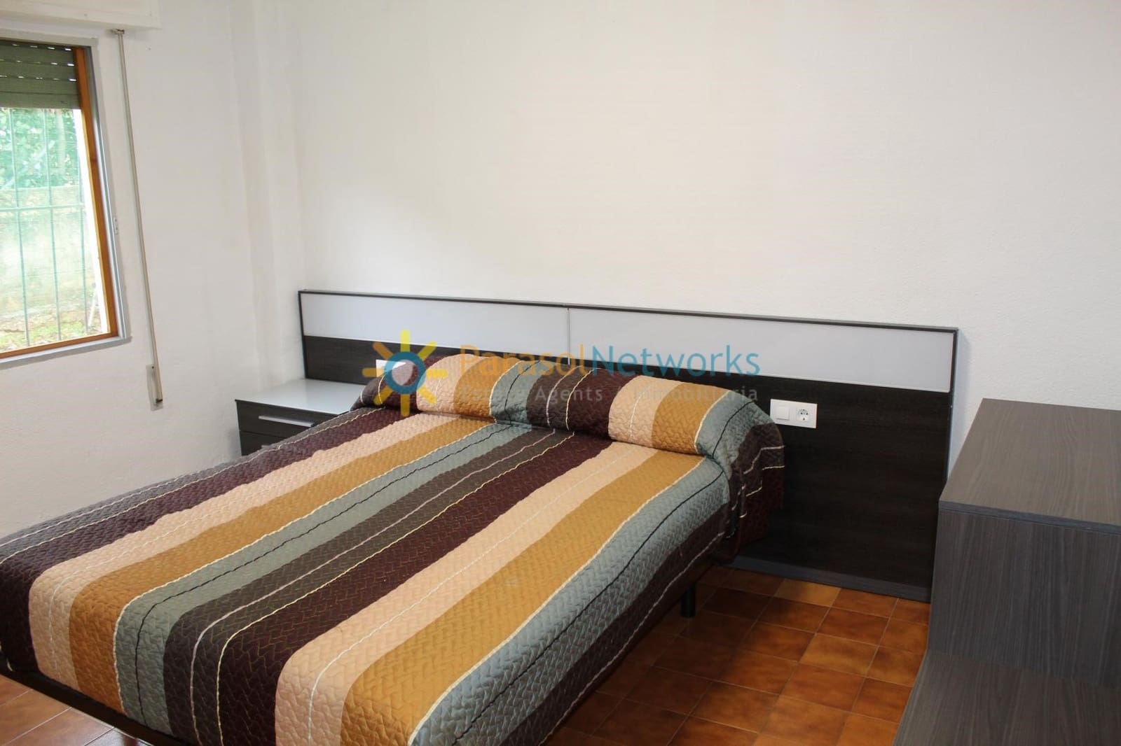 3 bedroom Villa for rent in Barx - € 1,000 (Ref: 9509445)