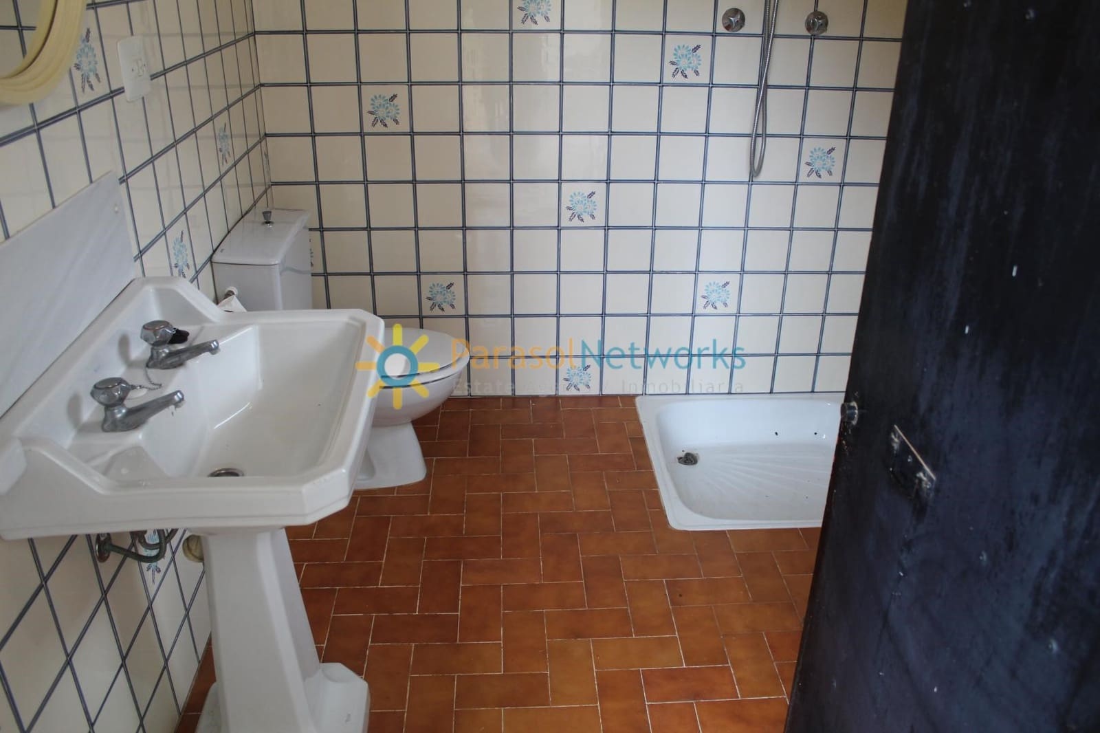 3 bedroom Villa for rent in Barx - € 1,000 (Ref: 9509445)