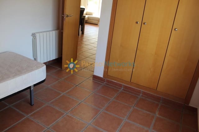 3 bedroom Villa for rent in Marchuquera, Gandia with pool garage - € 1,400 (Ref: 9516313)