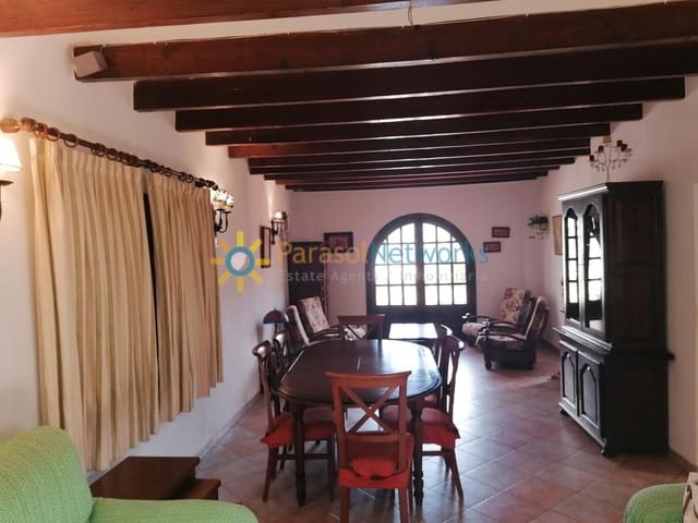 4 soveværelse Byhus til leje i Oliva Playa, Oliva - € 1.000 (Ref: 9517851)