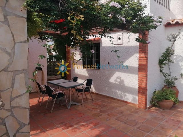 4 soveværelse Byhus til leje i Oliva Playa, Oliva - € 1.000 (Ref: 9517851)