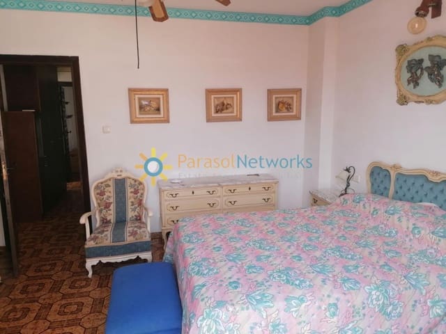 4 soveværelse Byhus til leje i Oliva Playa, Oliva - € 1.000 (Ref: 9517851)