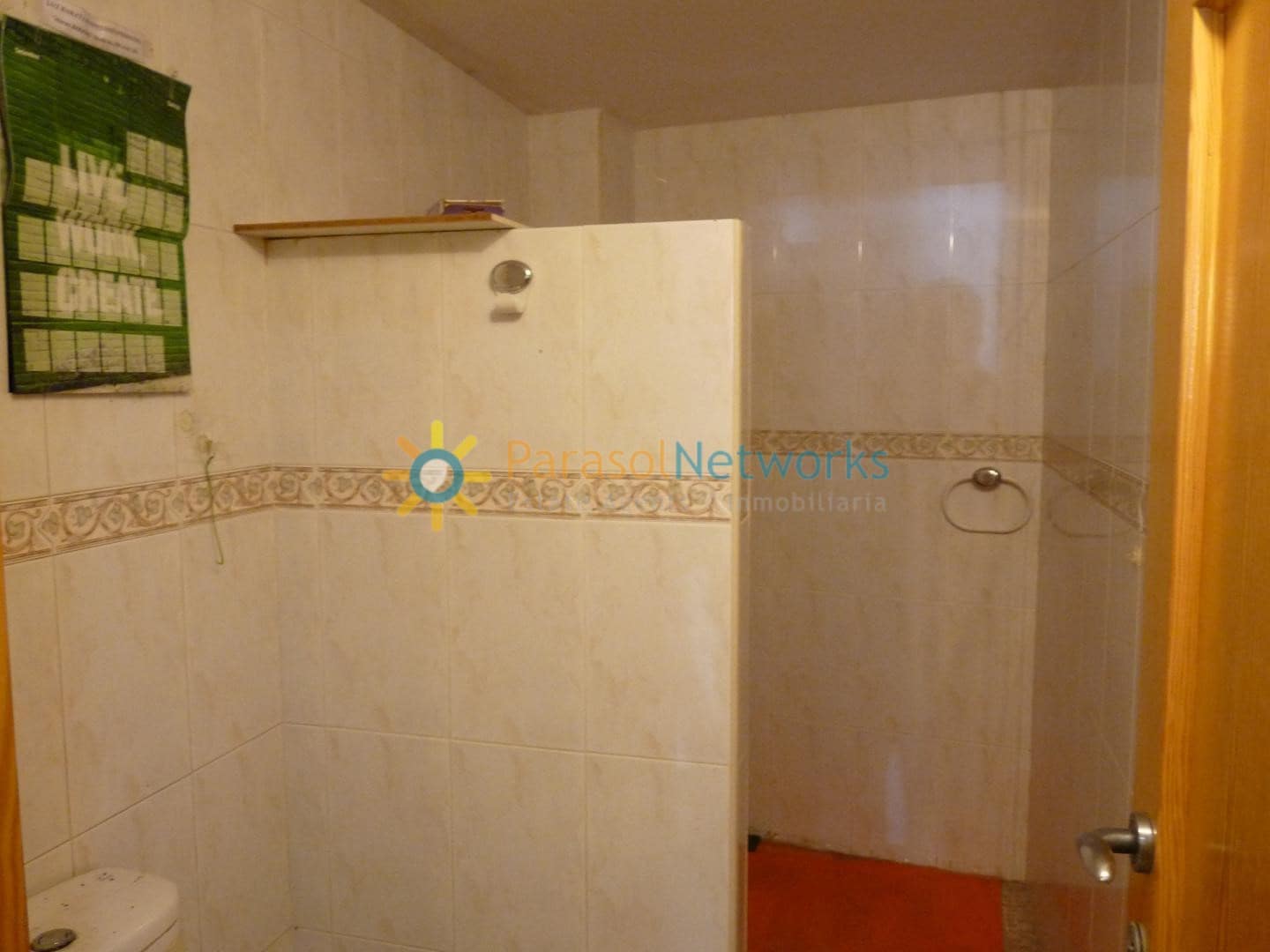 Negocio de 2 habitaciones en Gandia en venta - 137.000 € (Ref: 9525736)