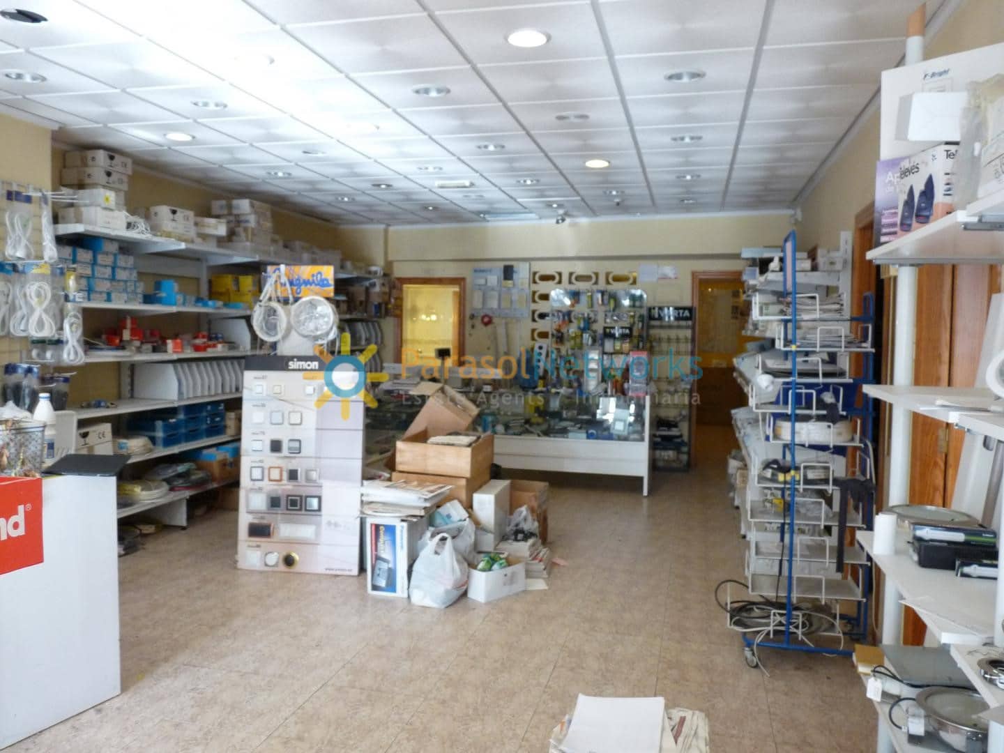 Negocio de 2 habitaciones en Gandia en venta - 137.000 € (Ref: 9525736)