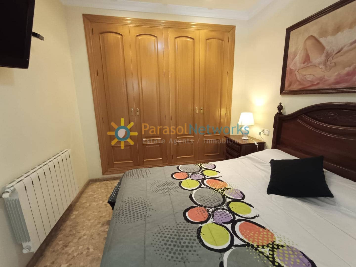 3 bedroom Apartment for rent in Oliva - € 700 (Ref: 9532003)