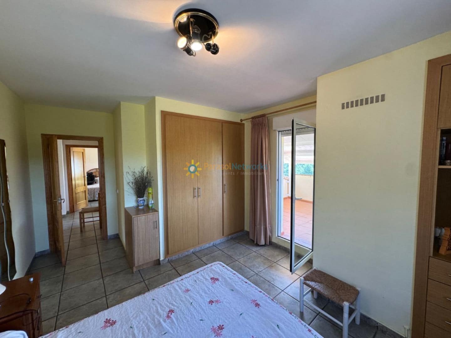 5 sypialnia Willa na sprzedaż w Bocairent z basenem garażem - 376 000 € (Ref: 9539742)