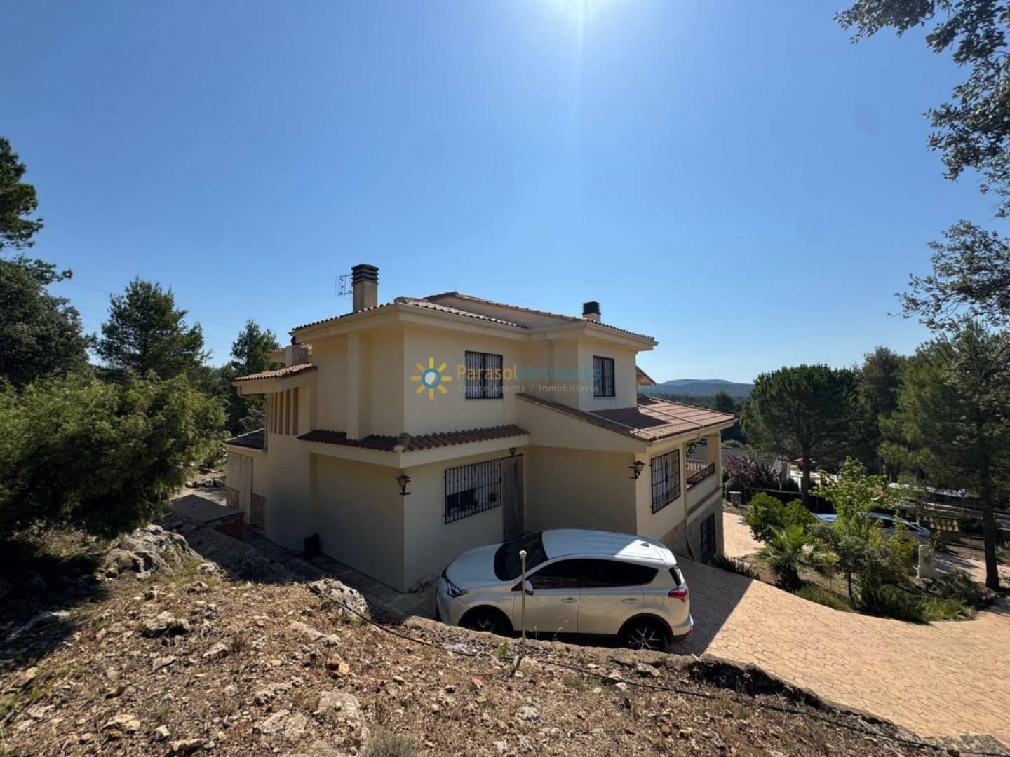 5 sypialnia Willa na sprzedaż w Bocairent z basenem garażem - 376 000 € (Ref: 9539742)