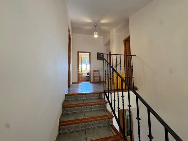 5 sypialnia Willa na sprzedaż w Bocairent z basenem garażem - 376 000 € (Ref: 9539742)