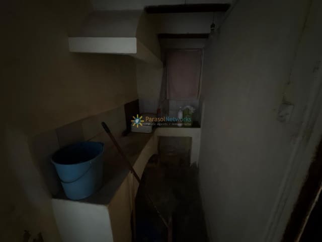 8 bedroom Townhouse for sale in Sumacàrcer - € 98,000 (Ref: 9544411)