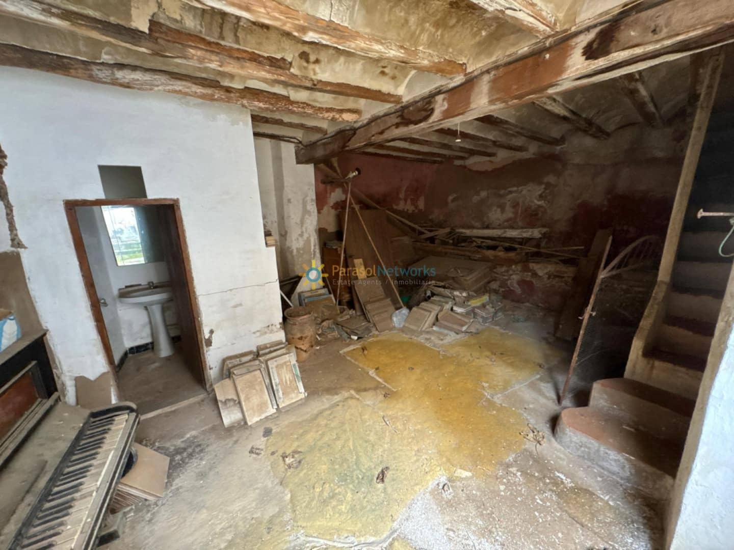 8 sypialnia Dom na sprzedaż w Sumacarcer - 98 000 € (Ref: 9544411)