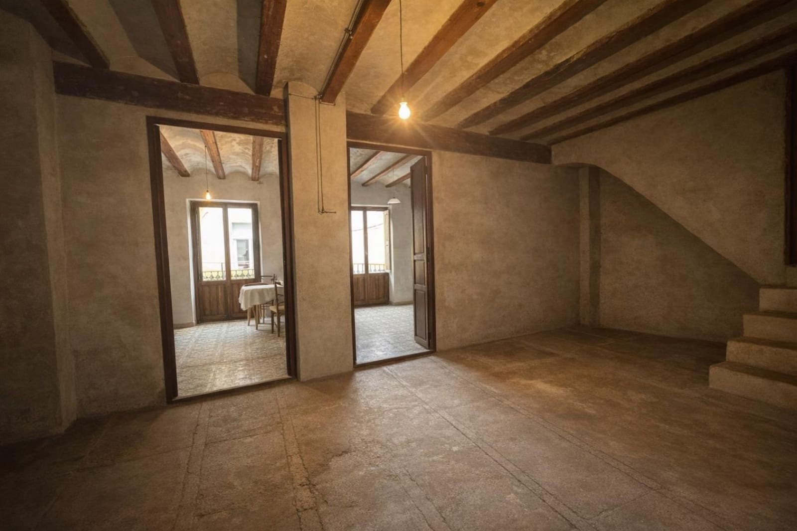 8 bedroom Townhouse for sale in Sumacarcer - € 98,000 (Ref: 9544411)