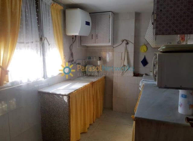 3 slaapkamer Villa te koop in Ontinyent met garage - € 150.000 (Ref: 9547216)
