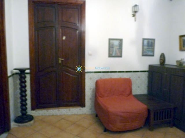 9 bedroom Hotel for sale in Palomar with pool - € 290,000 (Ref: 9547285)