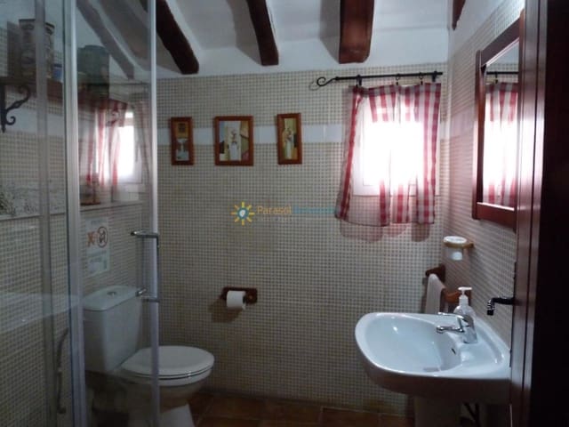 9 bedroom Hotel for sale in Palomar with pool - € 290,000 (Ref: 9547285)