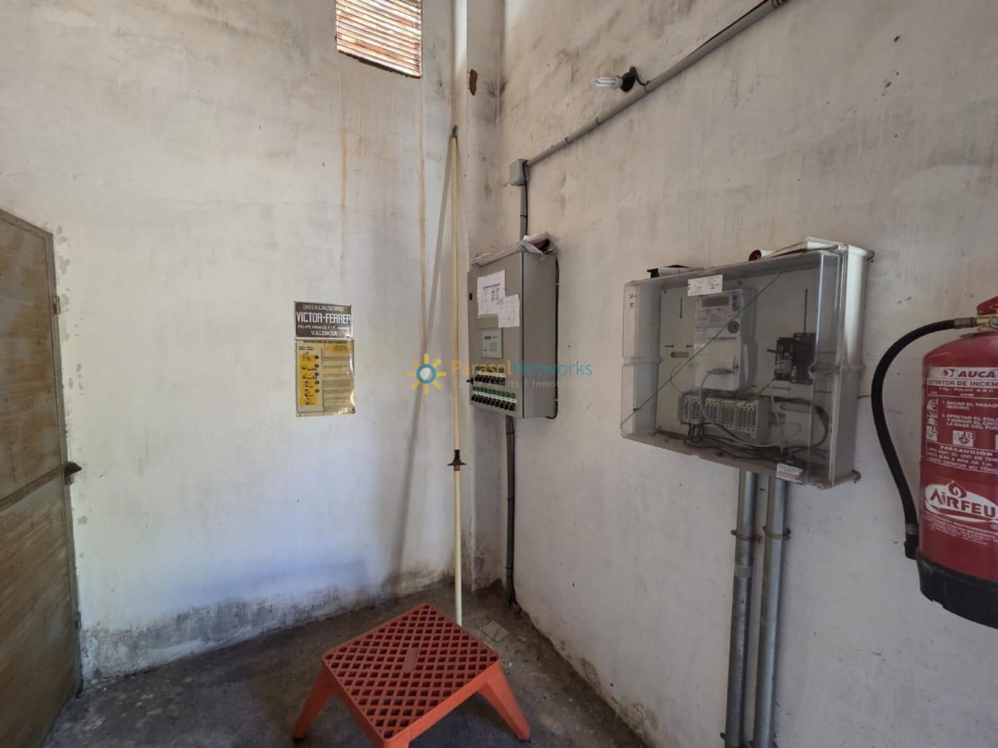 11 soveværelse Finca/Landehus til salg i Alzira med swimmingpool garage - € 1.999.999 (Ref: 9550091)