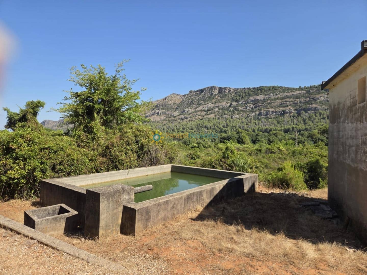 11 soveværelse Finca/Landehus til salg i Alzira med swimmingpool garage - € 1.999.999 (Ref: 9550091)