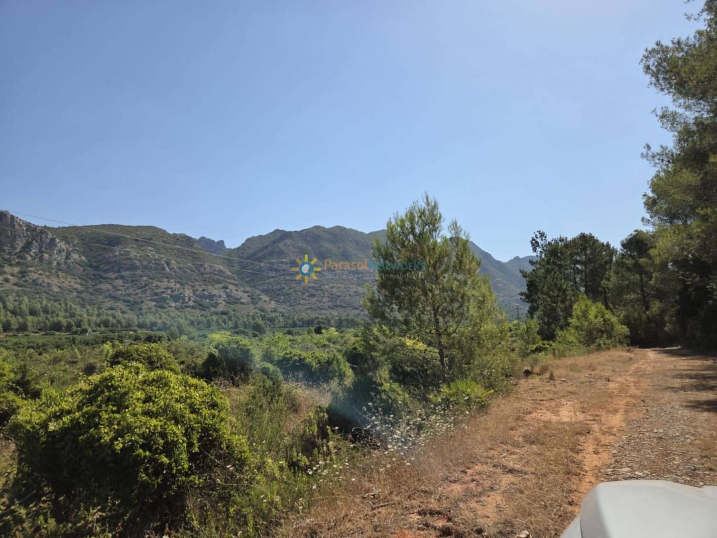 11 soveværelse Finca/Landehus til salg i Alzira med swimmingpool garage - € 1.999.999 (Ref: 9550091)