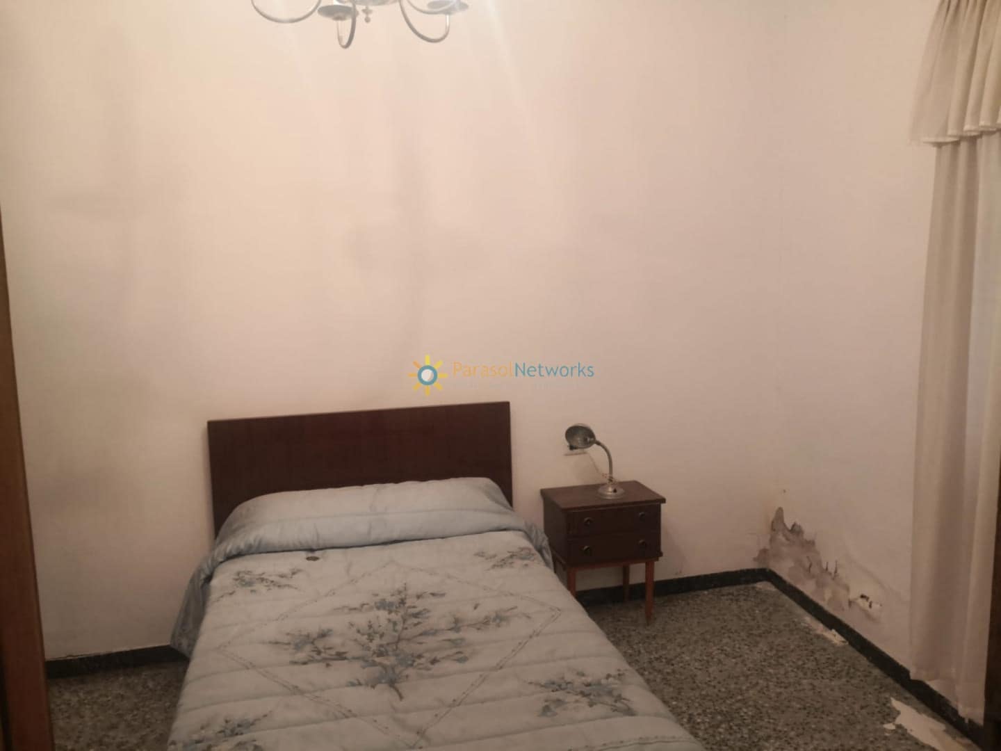 Casa de 3 habitaciones en Llutxent en venta - 55.000 € (Ref: 9550204)