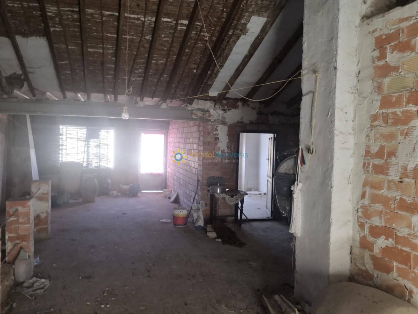 Casa de 3 habitaciones en Llutxent en venta - 55.000 € (Ref: 9550204)