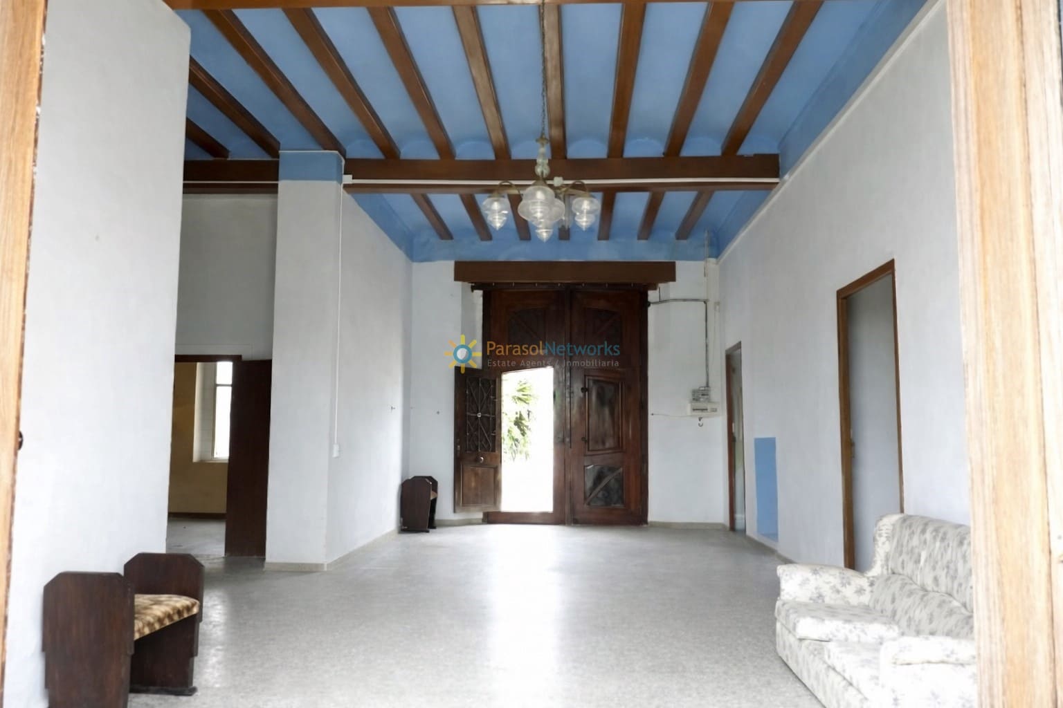9 bedroom Villa for sale in Benifairo de la Valldigna with garage - € 550,000 (Ref: 9618059)