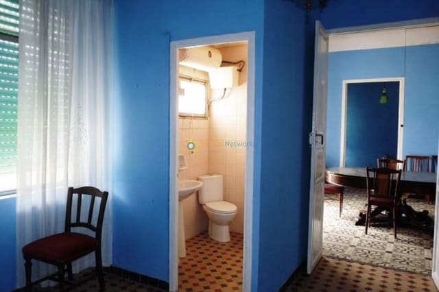 9 chambre Villa/Maison à vendre à Benifairó de la Valldigna avec garage - 550 000 € (Ref: 9618059)