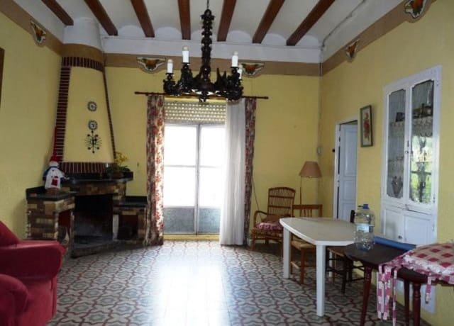9 chambre Villa/Maison à vendre à Benifairó de la Valldigna avec garage - 550 000 € (Ref: 9618059)