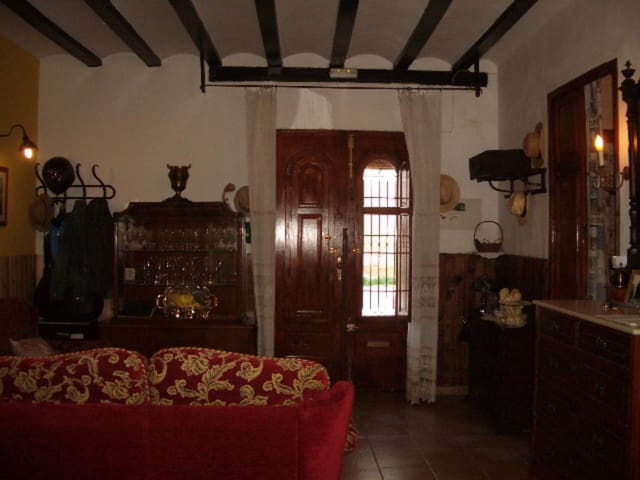 6 bedroom Townhouse for sale in Benisuera - € 120,000 (Ref: 9628354)