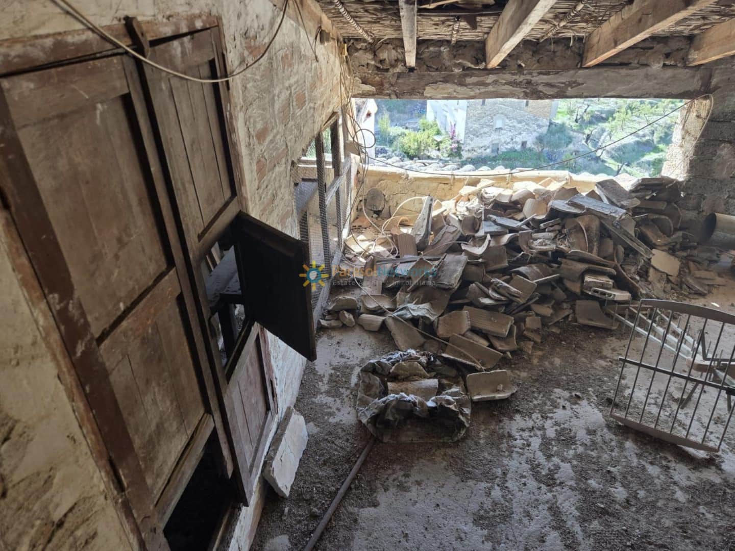 Casa de 5 habitaciones en Planes en venta - 93.000 € (Ref: 9632768)