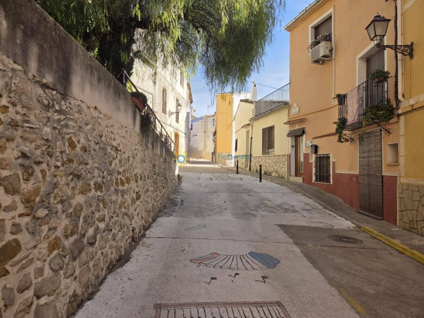 Casa de 5 habitaciones en Planes en venta - 93.000 € (Ref: 9632768)