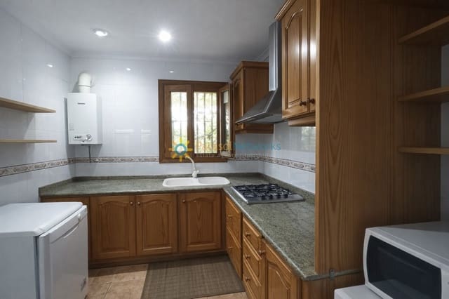 3 slaapkamer Villa te koop in Oliva Playa, Oliva - € 260.000 (Ref: 9632848)