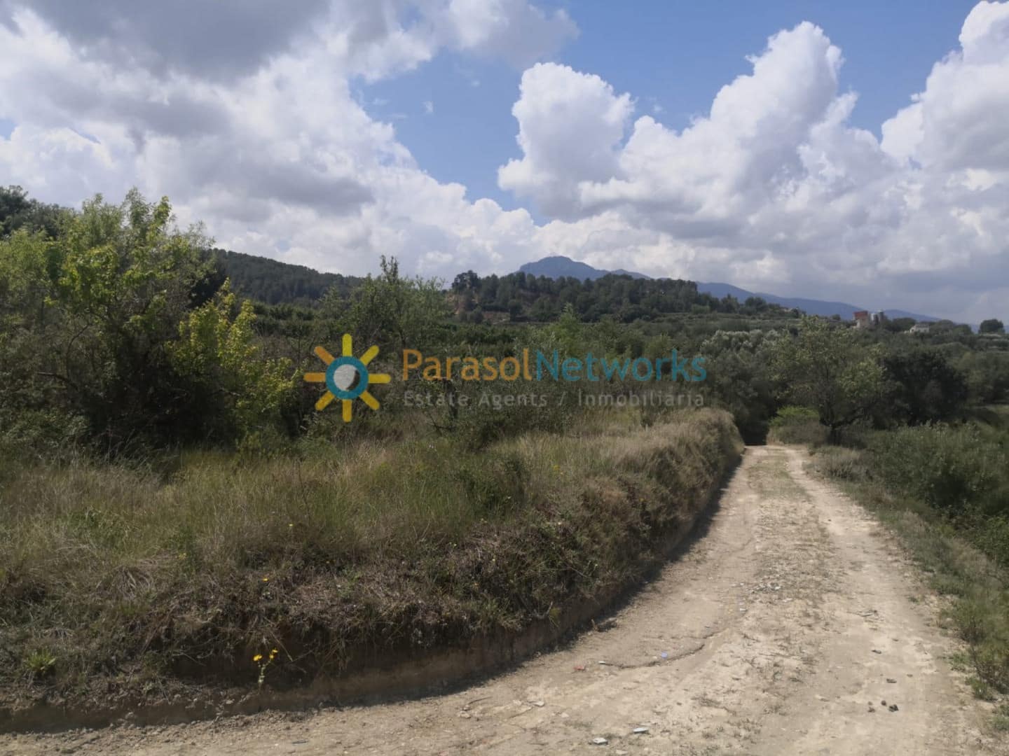 Landgrundstück zu verkaufen in Castello de Rugat - 19.000 € (Ref: 9634787)