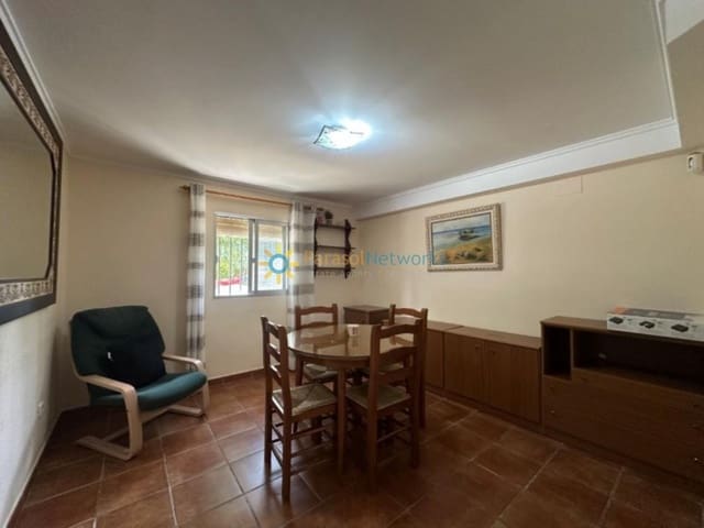 3 bedroom Villa for sale in Ontinyent with garage - € 160,000 (Ref: 9634926)