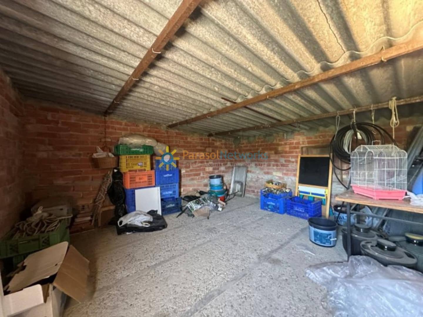 3 bedroom Villa for sale in Ontinyent with garage - € 160,000 (Ref: 9634926)