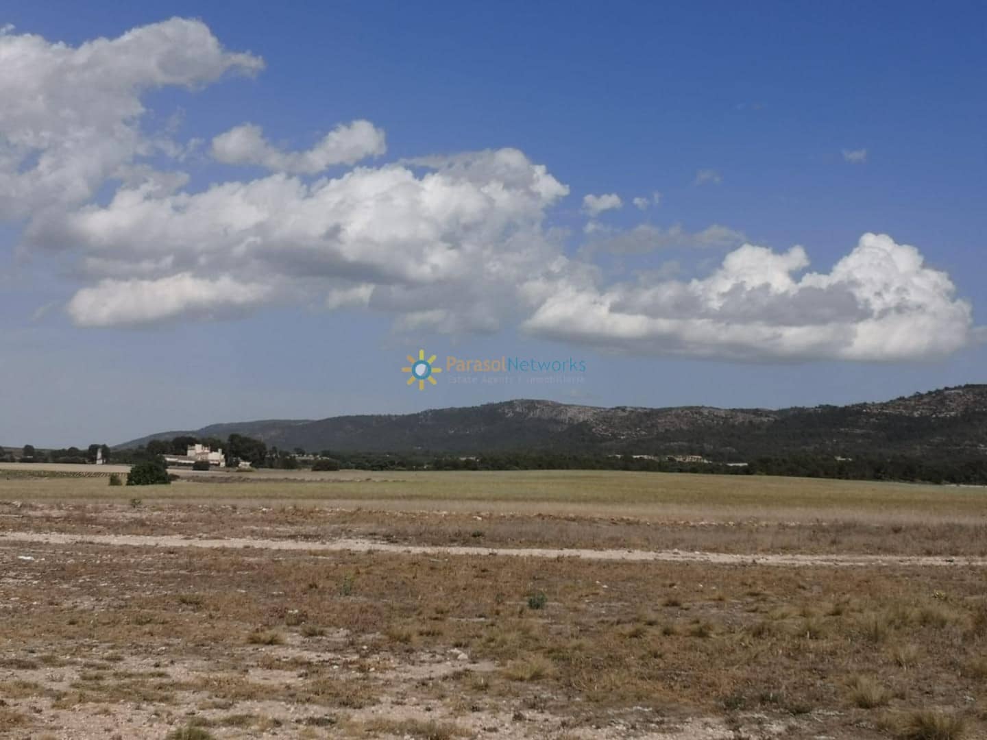 3 sovrum Finca/Hus på landet till salu i Villena - 1 000 000 € (Ref: 9643584)