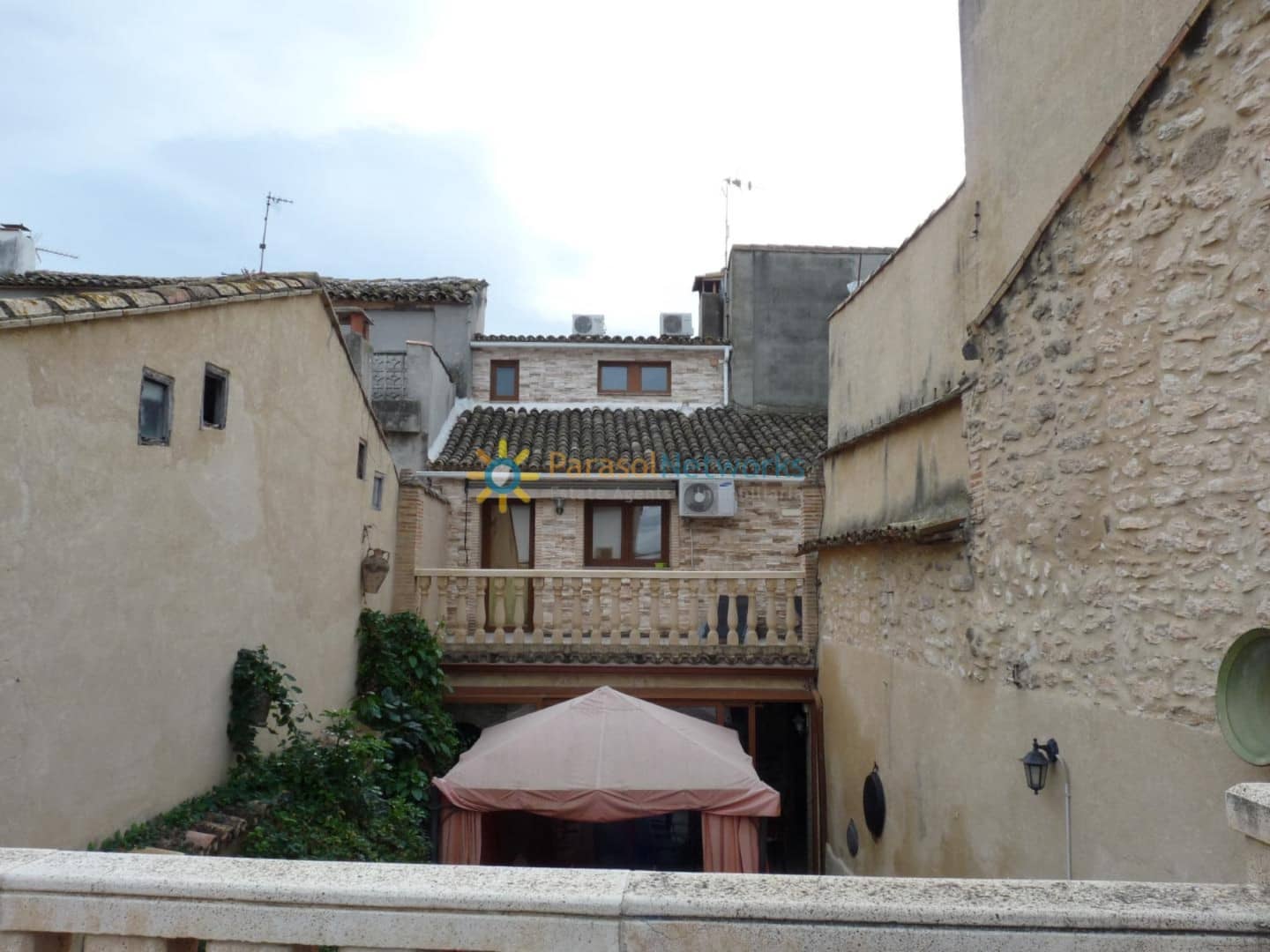 Casa de 5 habitaciones en Palomar en venta con piscina - 249.000 € (Ref: 9643587)