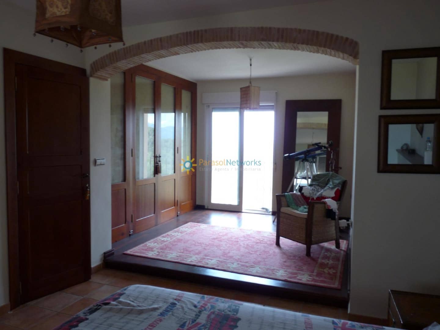 8 sovrum Villa till salu i Oliva med pool garage - 550 000 € (Ref: 9646345)