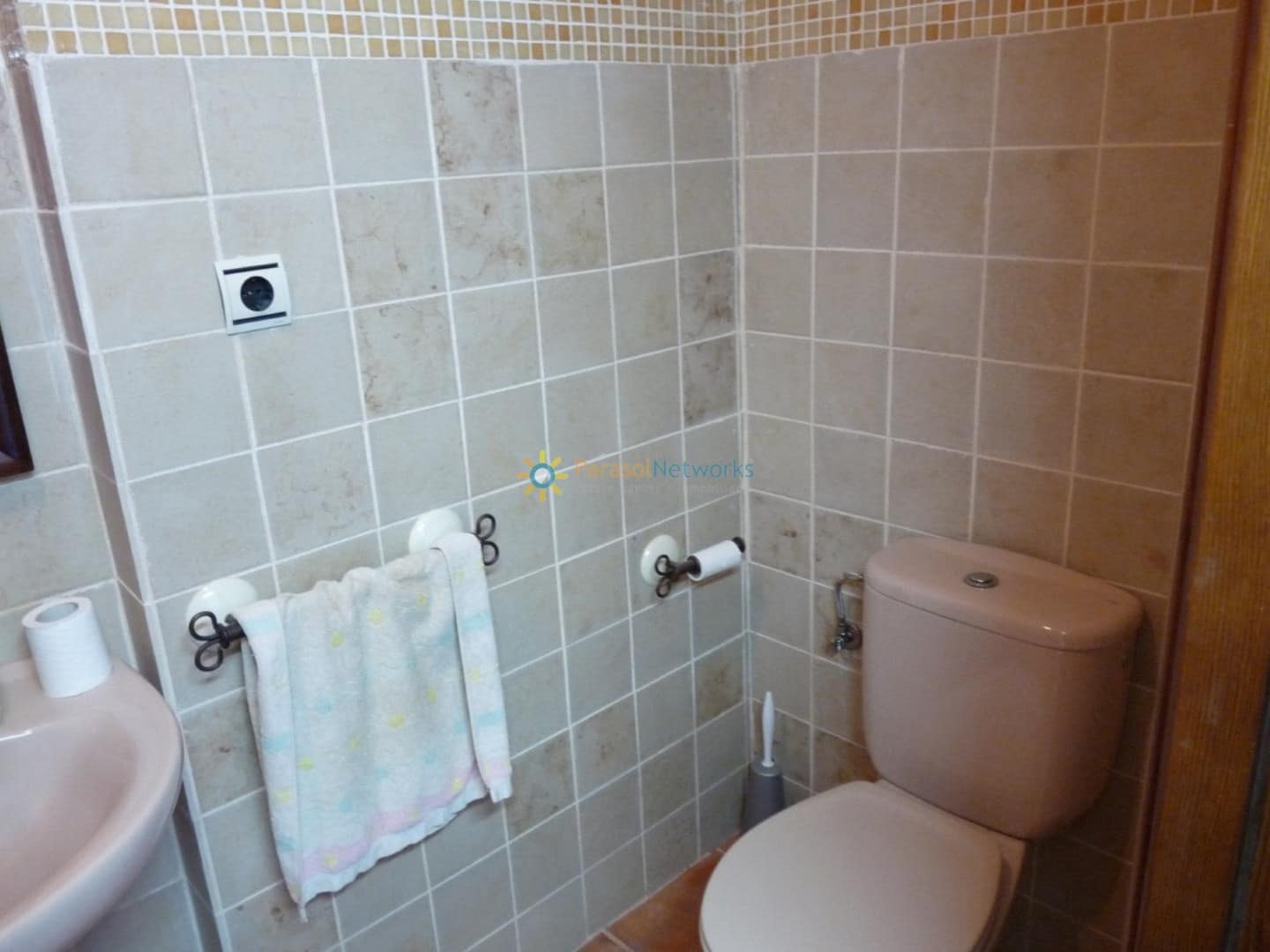 8 sovrum Villa till salu i Oliva med pool garage - 550 000 € (Ref: 9646345)