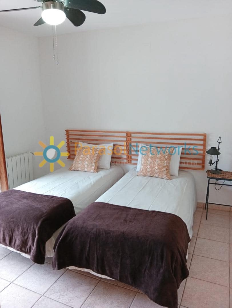 3 sypialnia Dom szeregowy do wynajęcia w Denia z basenem - 1 800 € (Ref: 9646487)