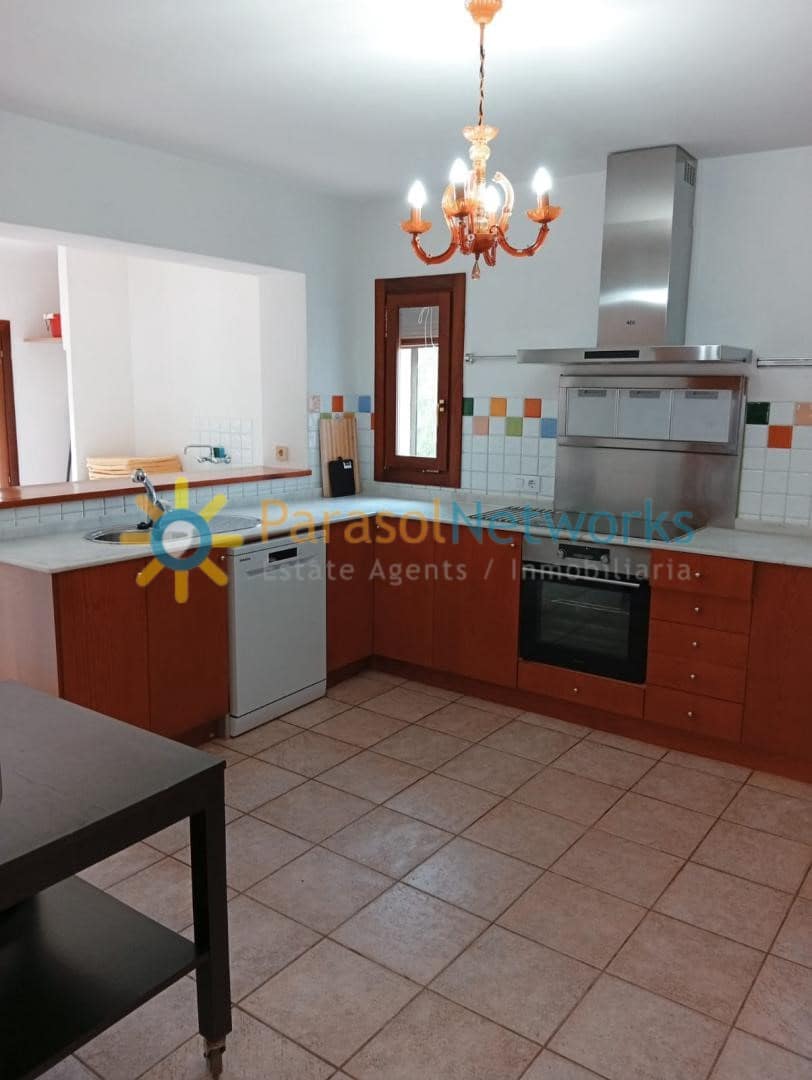 3 sypialnia Dom szeregowy do wynajęcia w Denia z basenem - 1 800 € (Ref: 9646487)