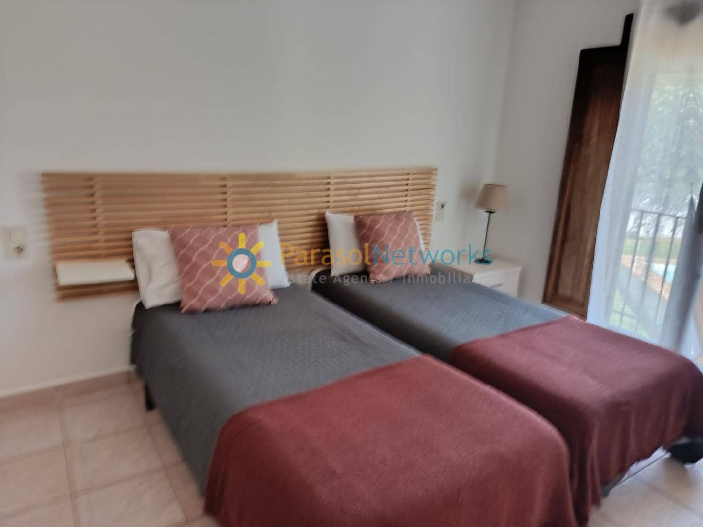 3 sypialnia Dom szeregowy do wynajęcia w Denia z basenem - 1 800 € (Ref: 9646487)