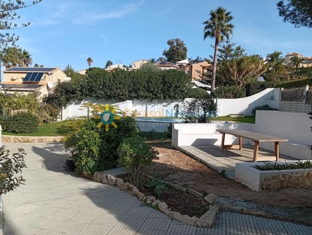 3 sypialnia Dom szeregowy do wynajęcia w Centro Urbano, Dénia z basenem - 1 800 € (Ref: 9646487)