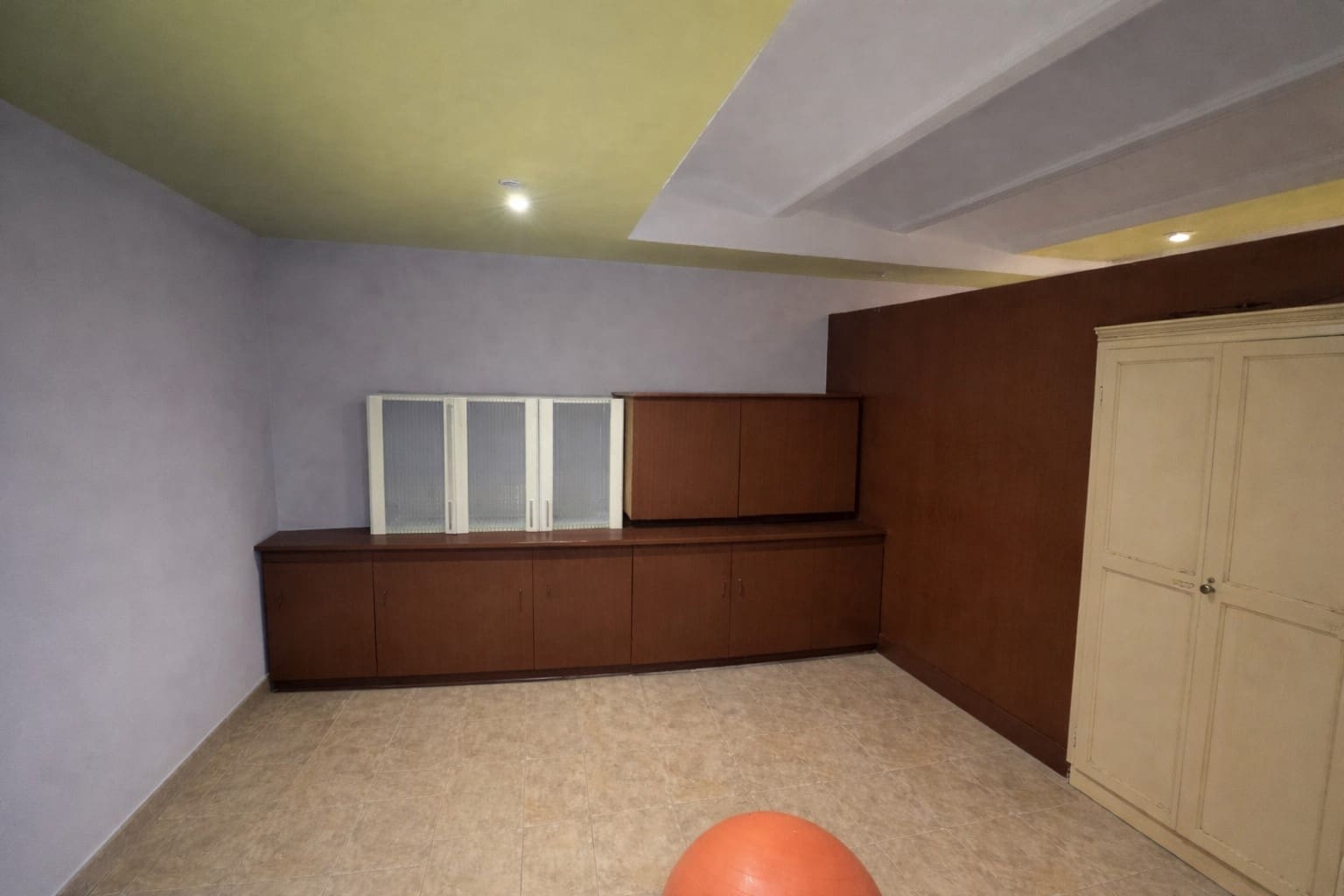 7 makuuhuone Huvila myytävänä paikassa L'Atzuvia mukana 
autotalli - 350 000 € (Ref: 9650333)