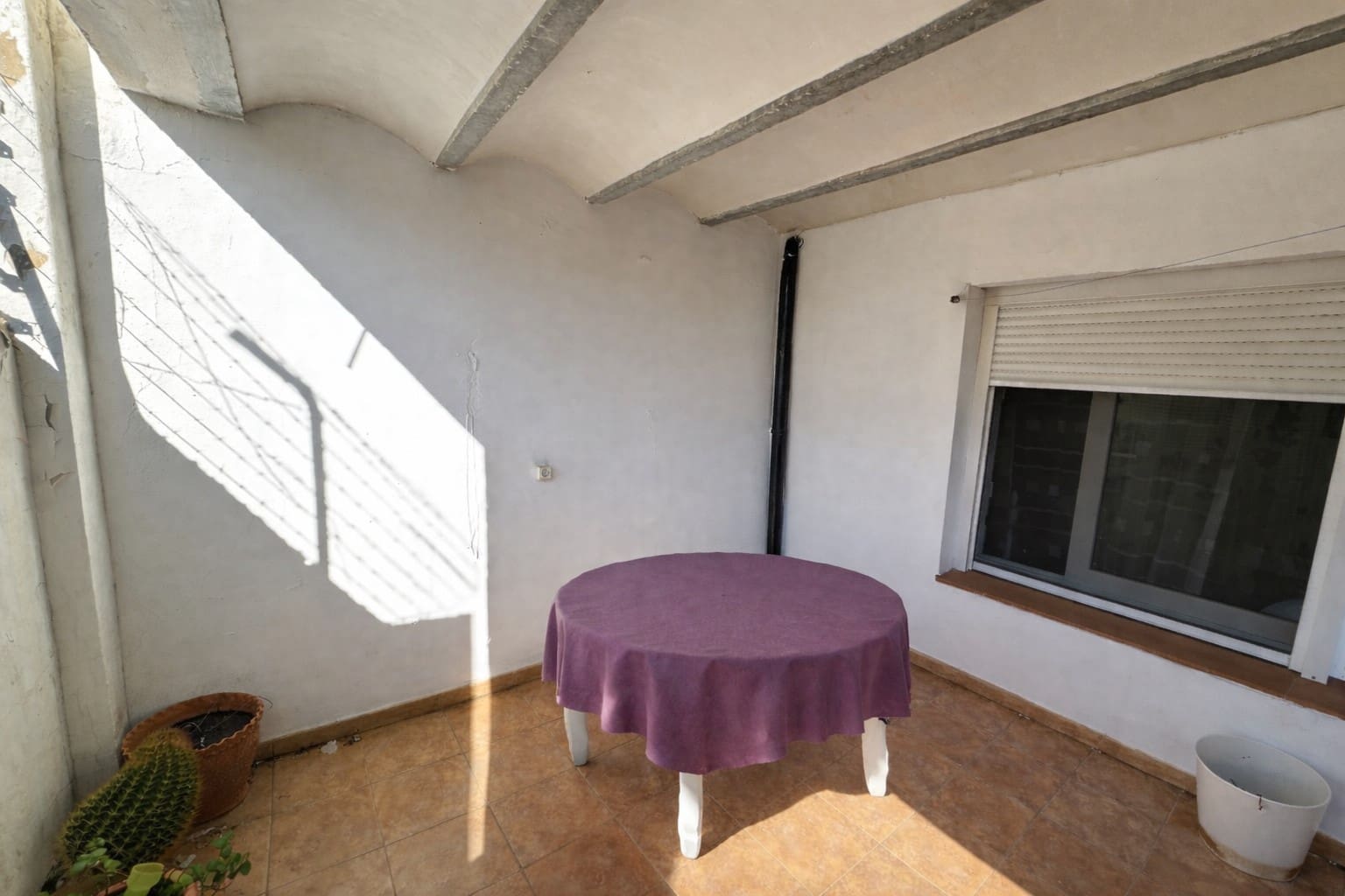 7 makuuhuone Huvila myytävänä paikassa L'Atzuvia mukana 
autotalli - 350 000 € (Ref: 9650333)