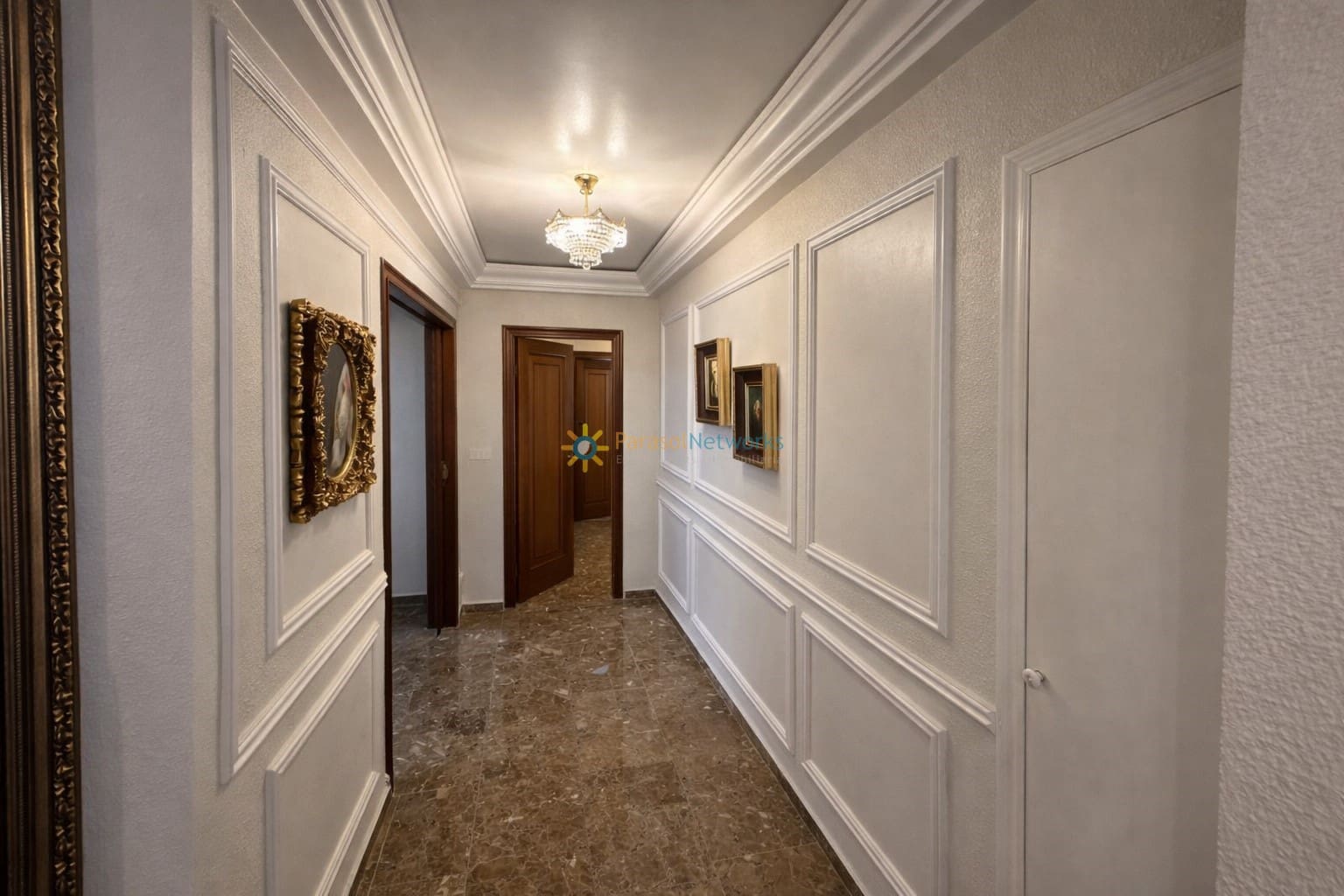 7 makuuhuone Huvila myytävänä paikassa L'Atzuvia mukana 
autotalli - 350 000 € (Ref: 9650333)