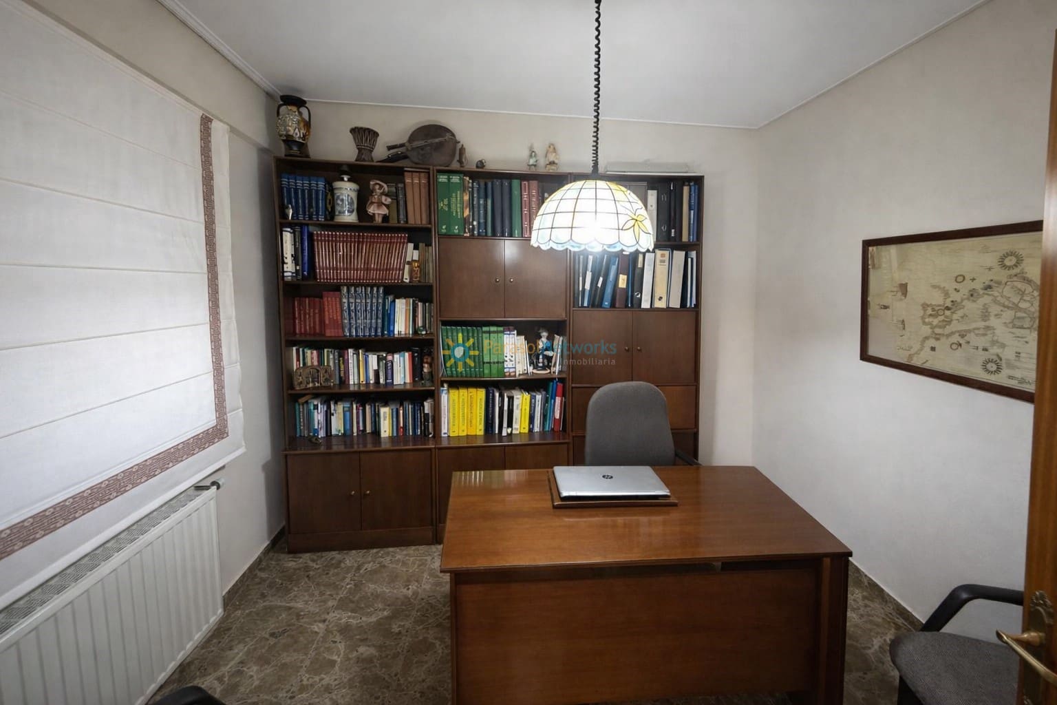 7 makuuhuone Huvila myytävänä paikassa L'Atzuvia mukana 
autotalli - 350 000 € (Ref: 9650333)