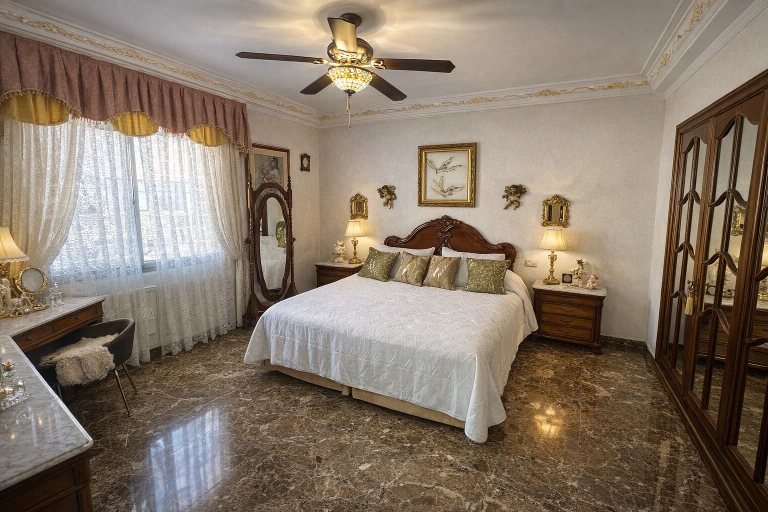 7 makuuhuone Huvila myytävänä paikassa L'Atzuvia mukana 
autotalli - 350 000 € (Ref: 9650333)