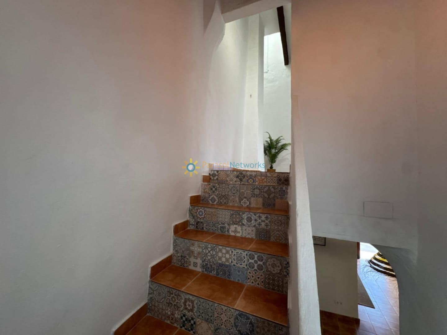 3 makuuhuone Omakotitalo myytävänä paikassa Oliva - 157 000 € (Ref: 9654443)